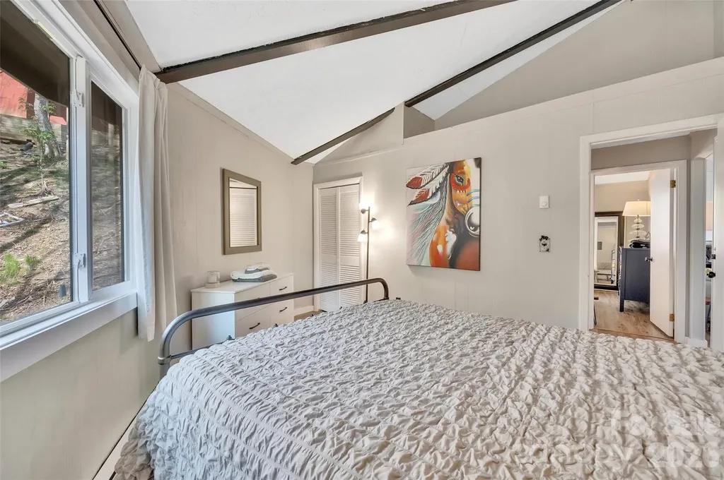 109 Beechwood Lane Beech Mountain NC 28604
