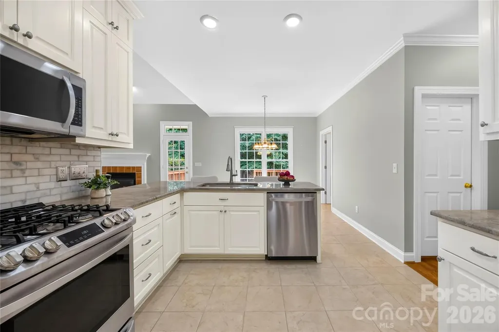 121 Morrows Ridge Lane Mooresville NC 28117