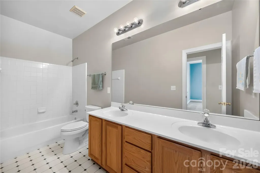 121 Morrows Ridge Lane Mooresville NC 28117