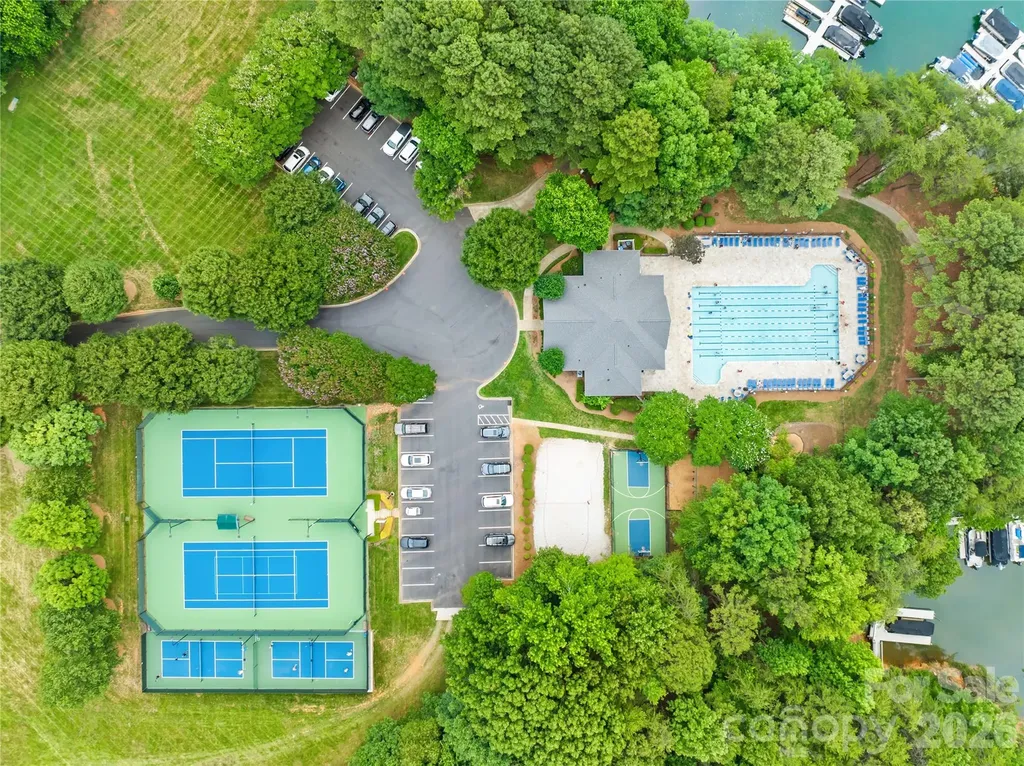 121 Morrows Ridge Lane Mooresville NC 28117