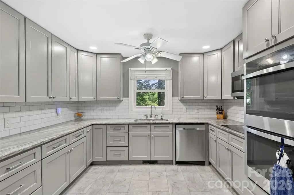 9807 Black Road Midland NC 28107