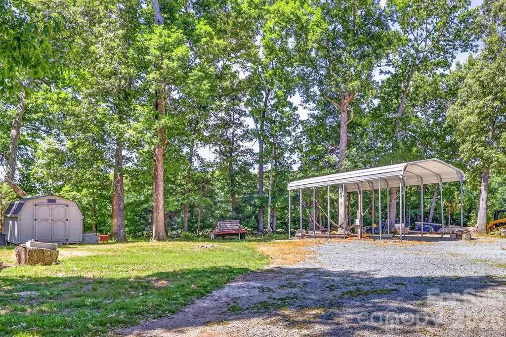 9807 Black Road Midland NC 28107