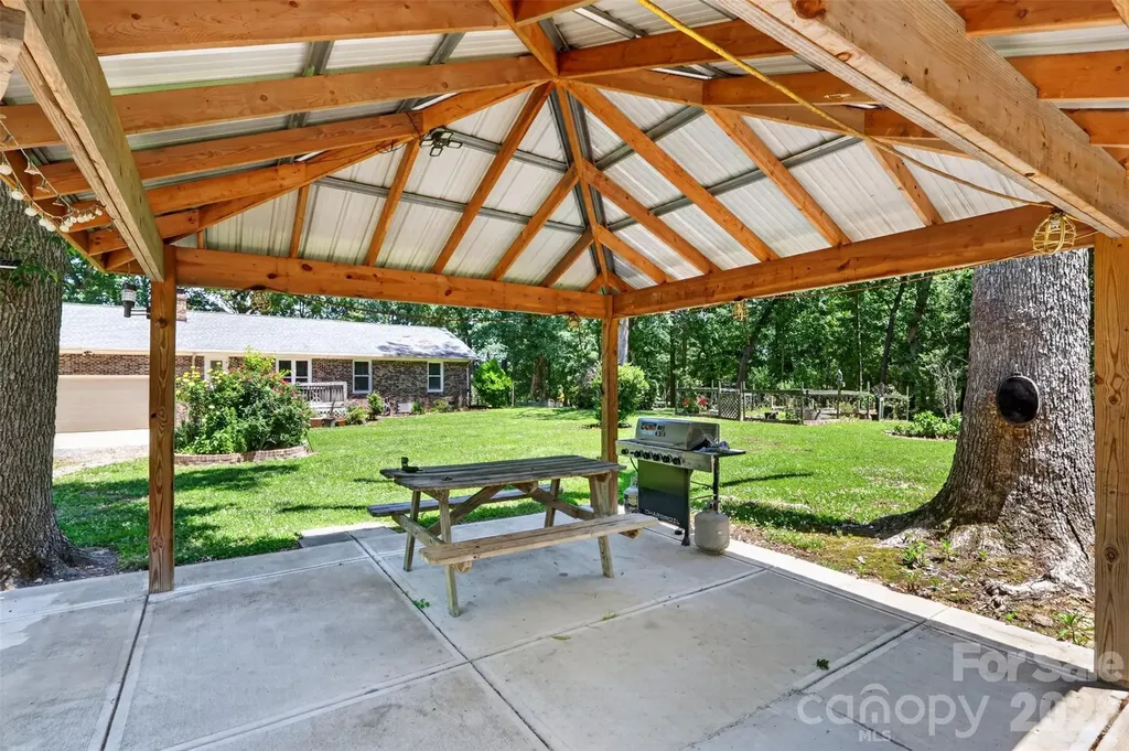 9807 Black Road Midland NC 28107
