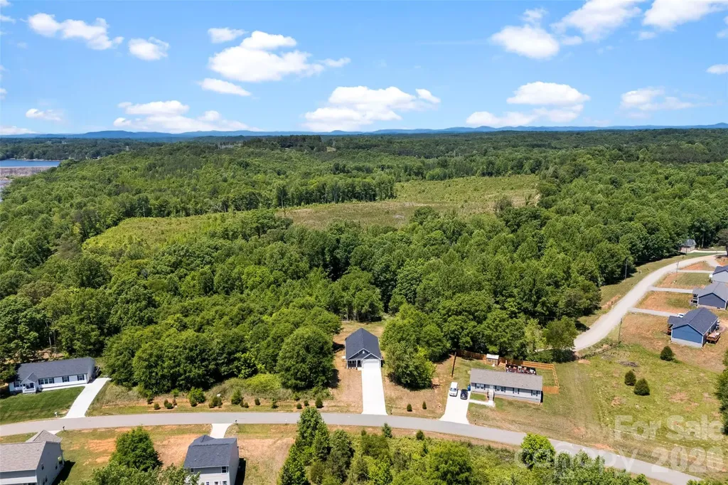 128 Slate Drive Statesville NC 28625