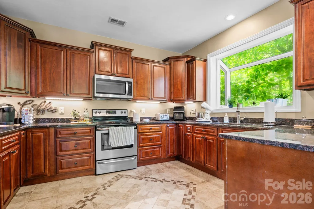 38 Beaus Valley Drive Roaring Gap NC 28668