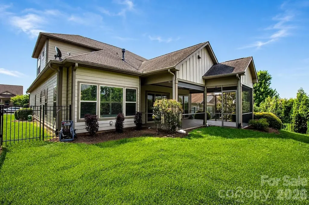 448 Flat Rock Drive Denver NC 28037