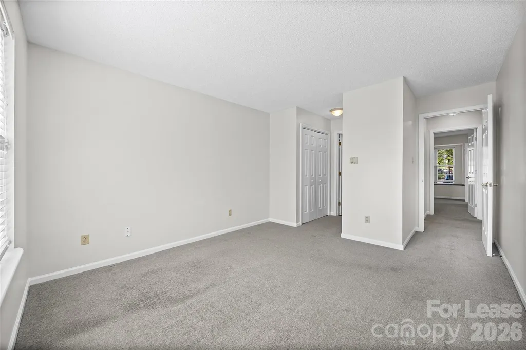 2920 Iron Gate Lane Charlotte NC 28212