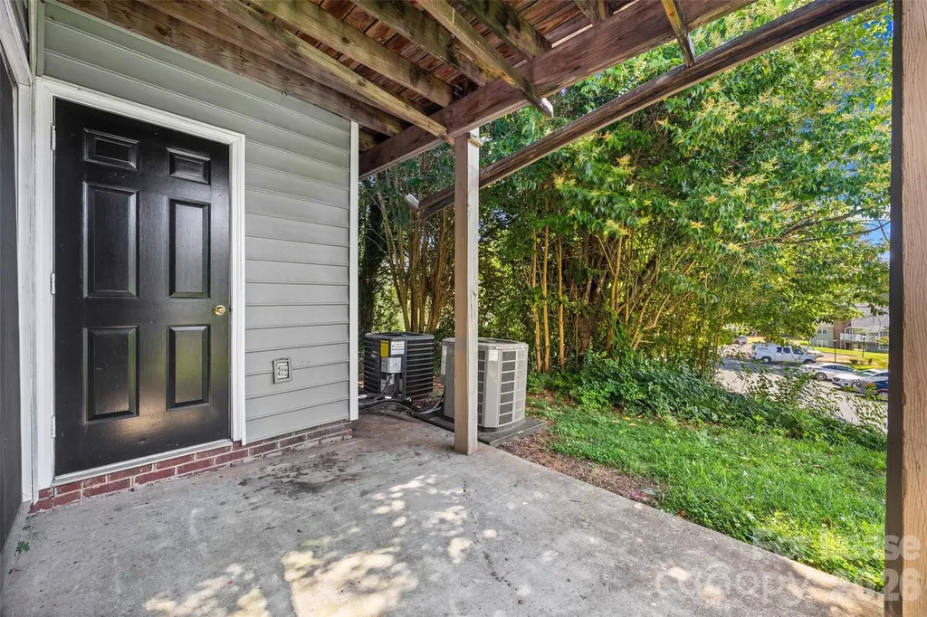 2920 Iron Gate Lane Charlotte NC 28212
