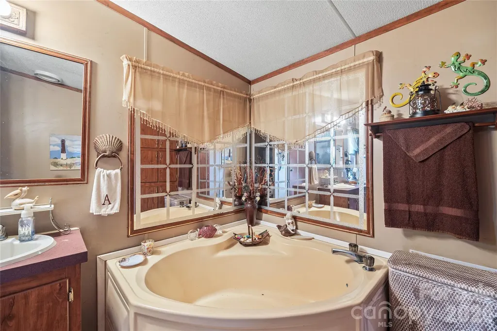 323 Carlyle Road Troutman NC 28166
