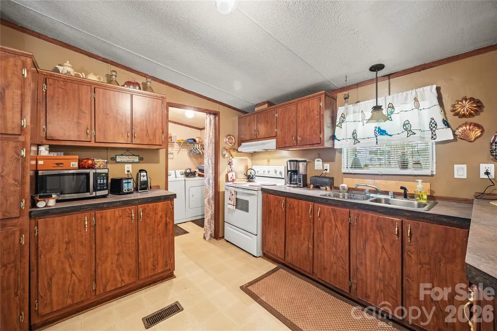 323 Carlyle Road Troutman NC 28166