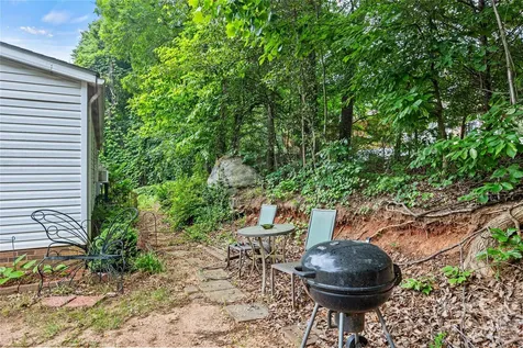323 Carlyle Road Troutman NC 28166