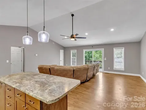 252 Oak Park Drive Clyde NC 28721