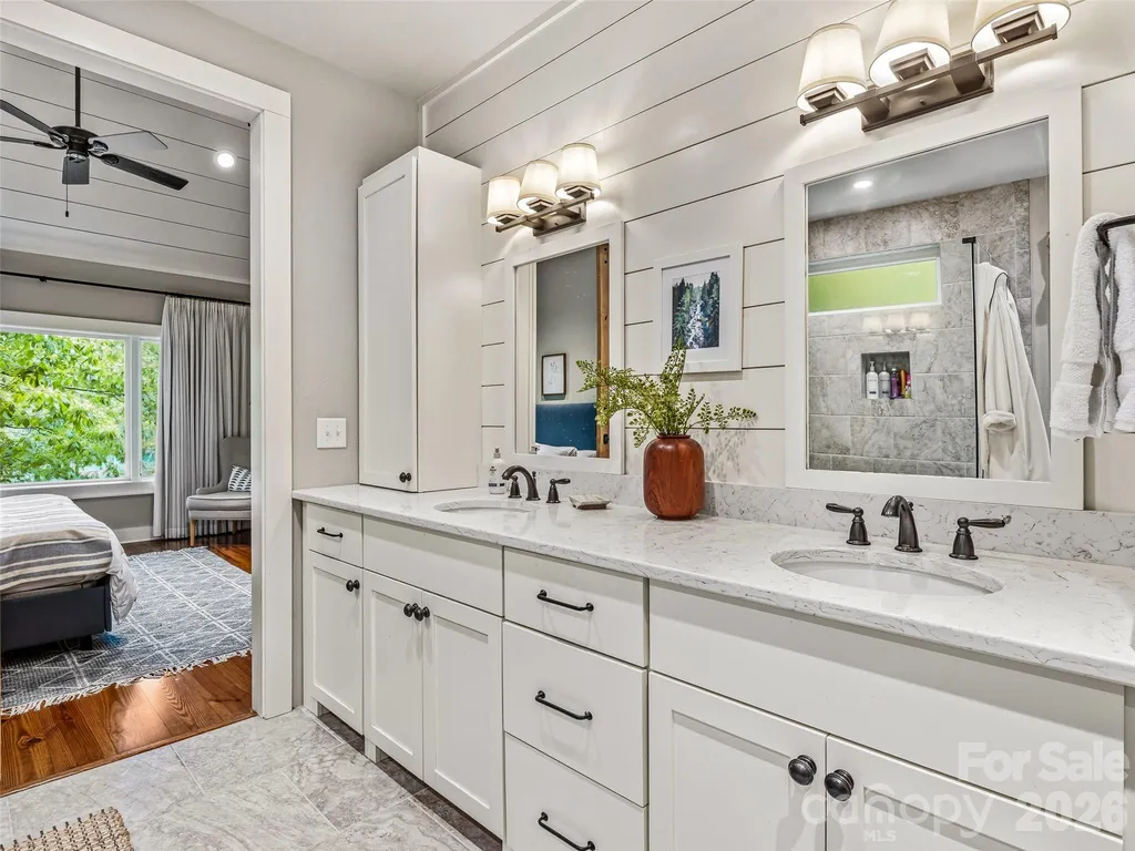 60 Shoreline Drive Tuckasegee NC 28783
