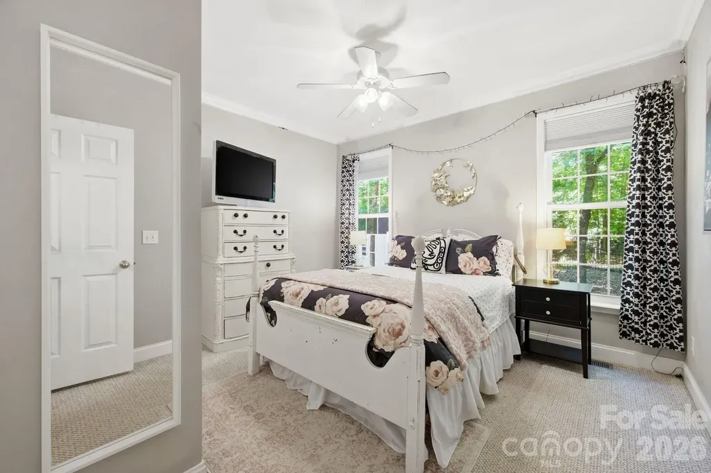 2006 Wedgewood Drive Weddington NC 28104