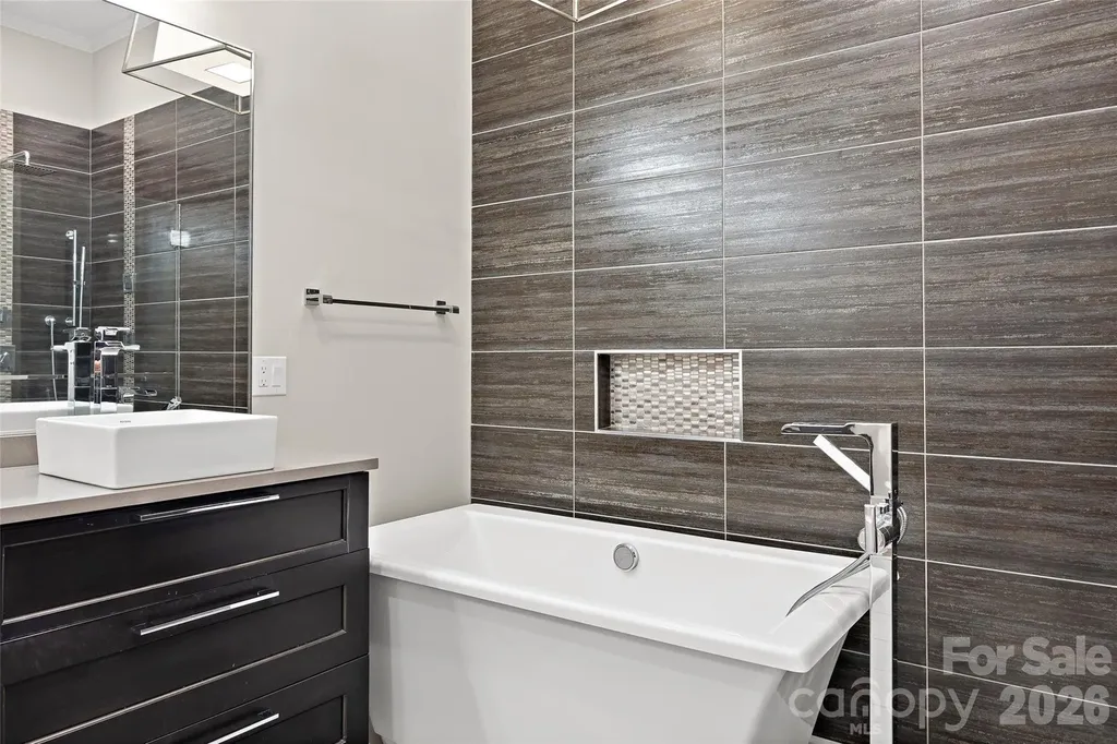 3112 Ethereal Lane Charlotte NC 28226