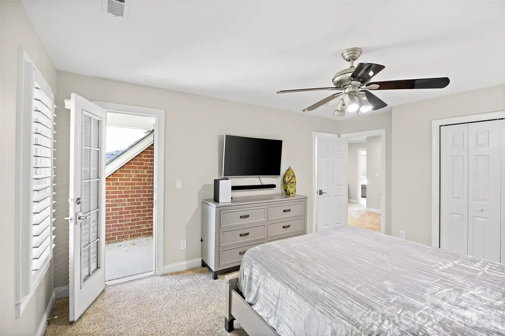 3112 Ethereal Lane Charlotte NC 28226