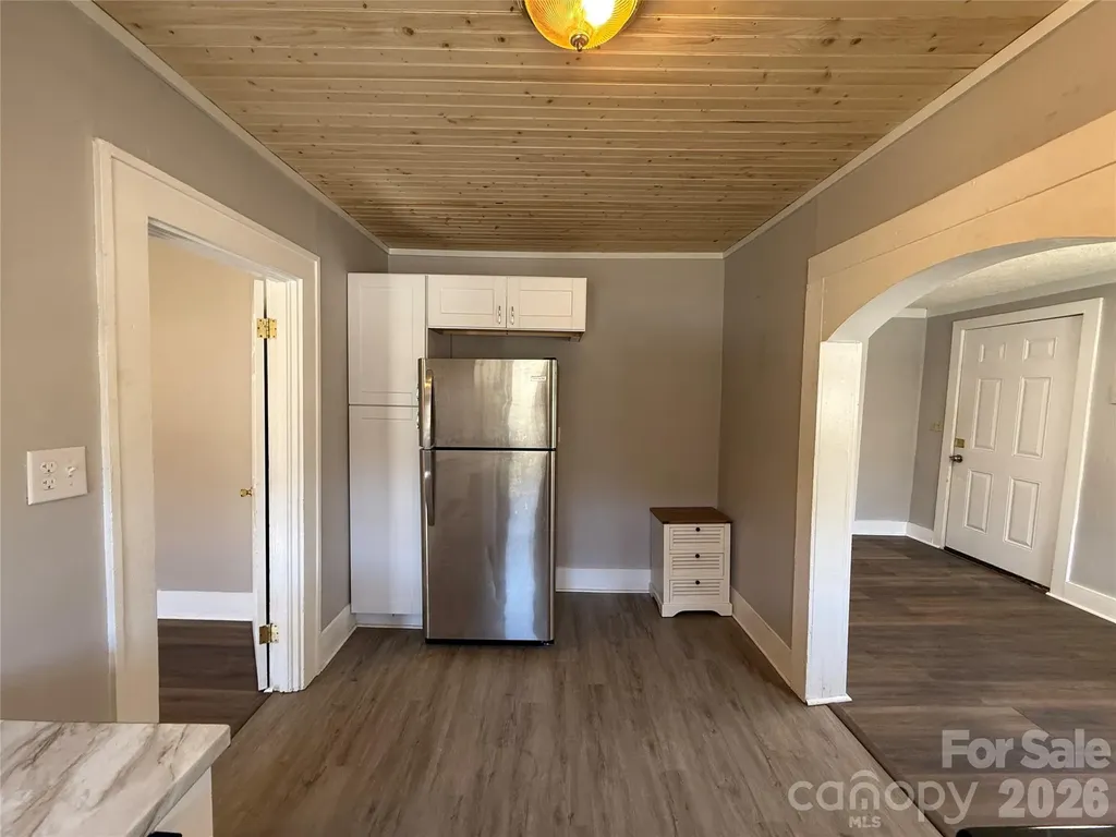 40 Little Knob Road Asheville NC 28803