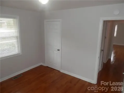 2827 Burbank Drive Charlotte NC 28216