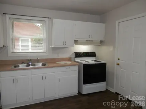 2827 Burbank Drive Charlotte NC 28216