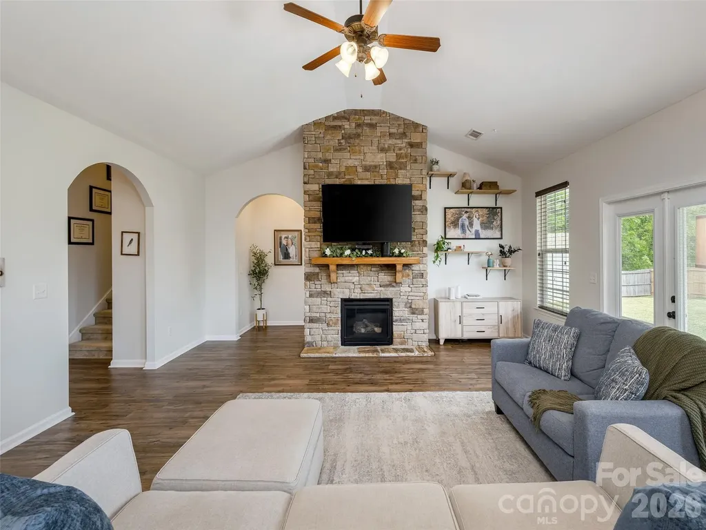 132 Beck Creek Circle Flat Rock NC 28731
