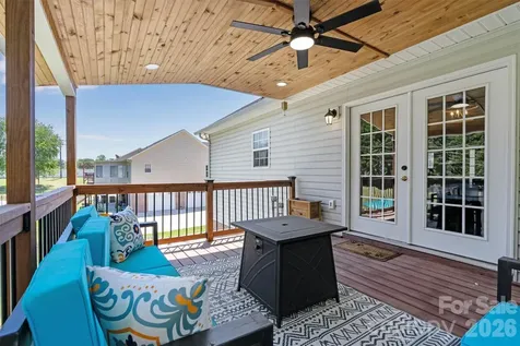 3353 48th Avenue Lane NE Hickory NC 28601