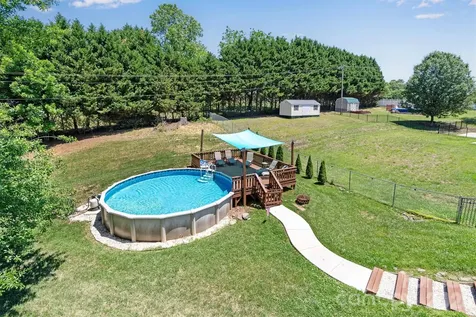 3353 48th Avenue Lane NE Hickory NC 28601