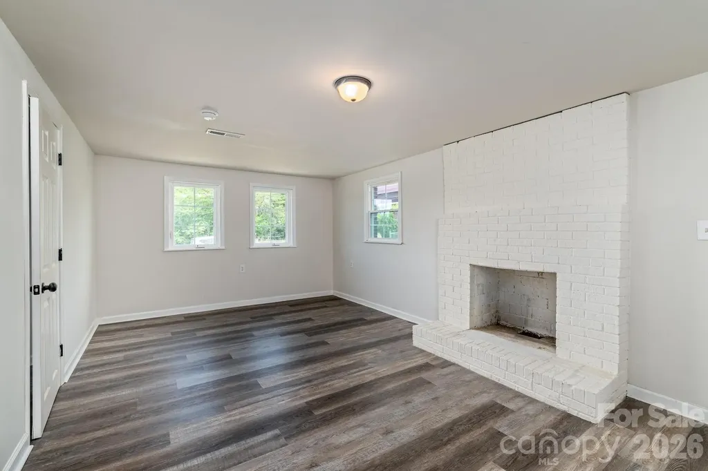 607 Carlos Street Shelby NC 28152
