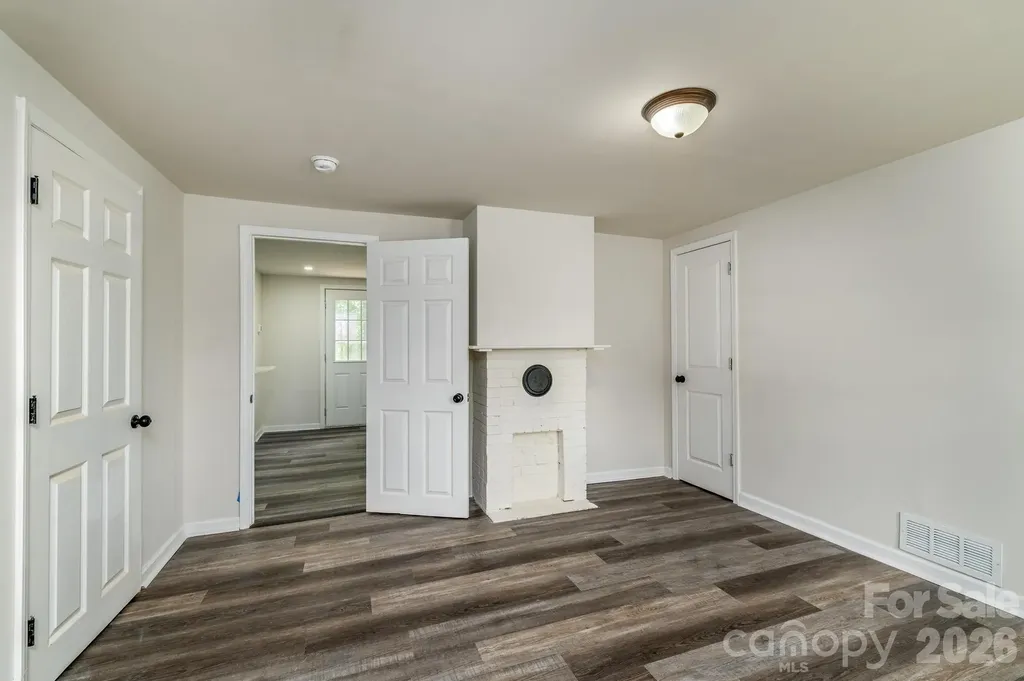 607 Carlos Street Shelby NC 28152