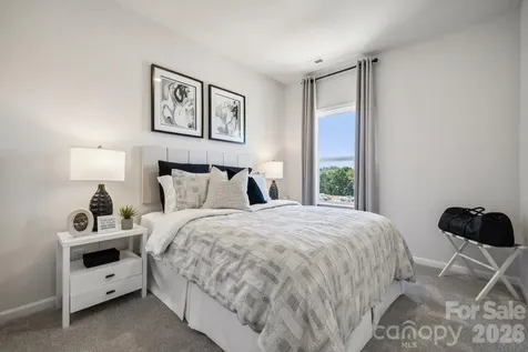 1820 Alexander Village Main Drive Charlotte NC 28262