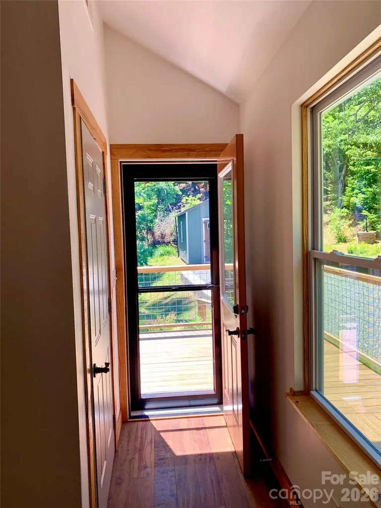 143 Eagles Avenue Lake Lure NC 28746