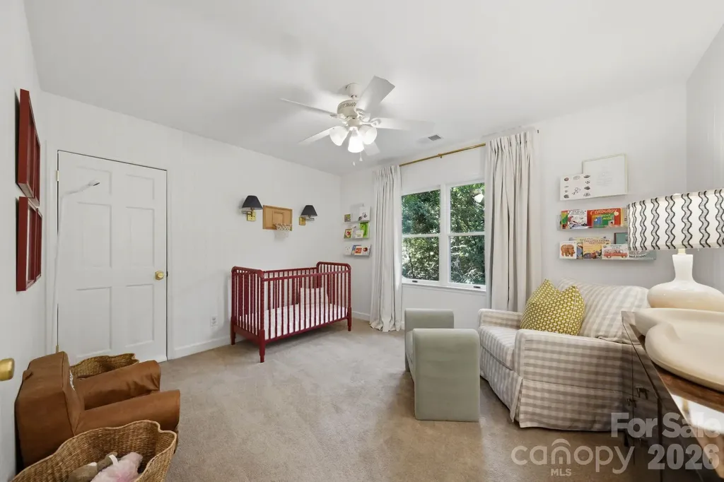 1015 Thistle Court Charlotte NC 28211