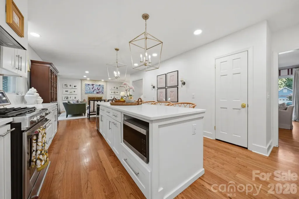 1015 Thistle Court Charlotte NC 28211