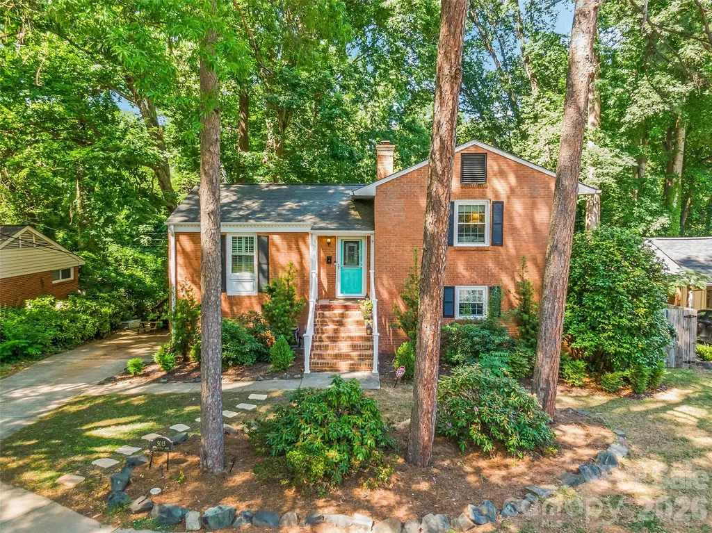 5015 Murrayhill Road Charlotte NC 28210