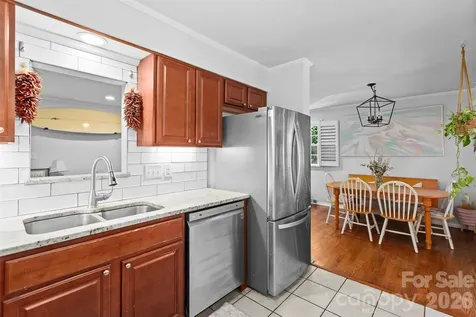 5015 Murrayhill Road Charlotte NC 28210