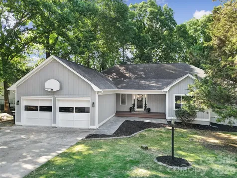26037 Windjammer Drive Tega Cay SC 29708