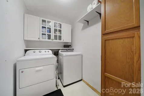 26037 Windjammer Drive Tega Cay SC 29708