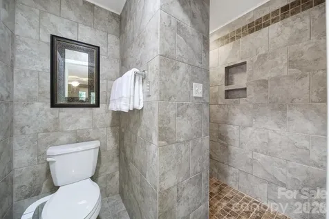 26037 Windjammer Drive Tega Cay SC 29708