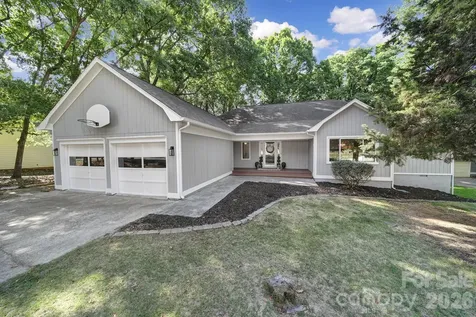 26037 Windjammer Drive Tega Cay SC 29708