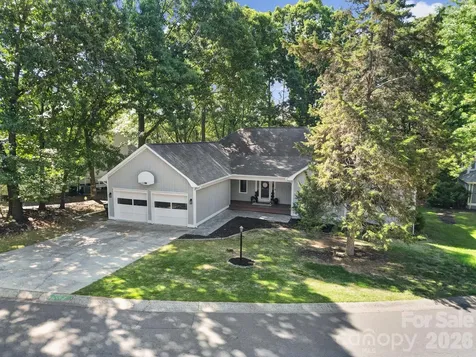 26037 Windjammer Drive Tega Cay SC 29708