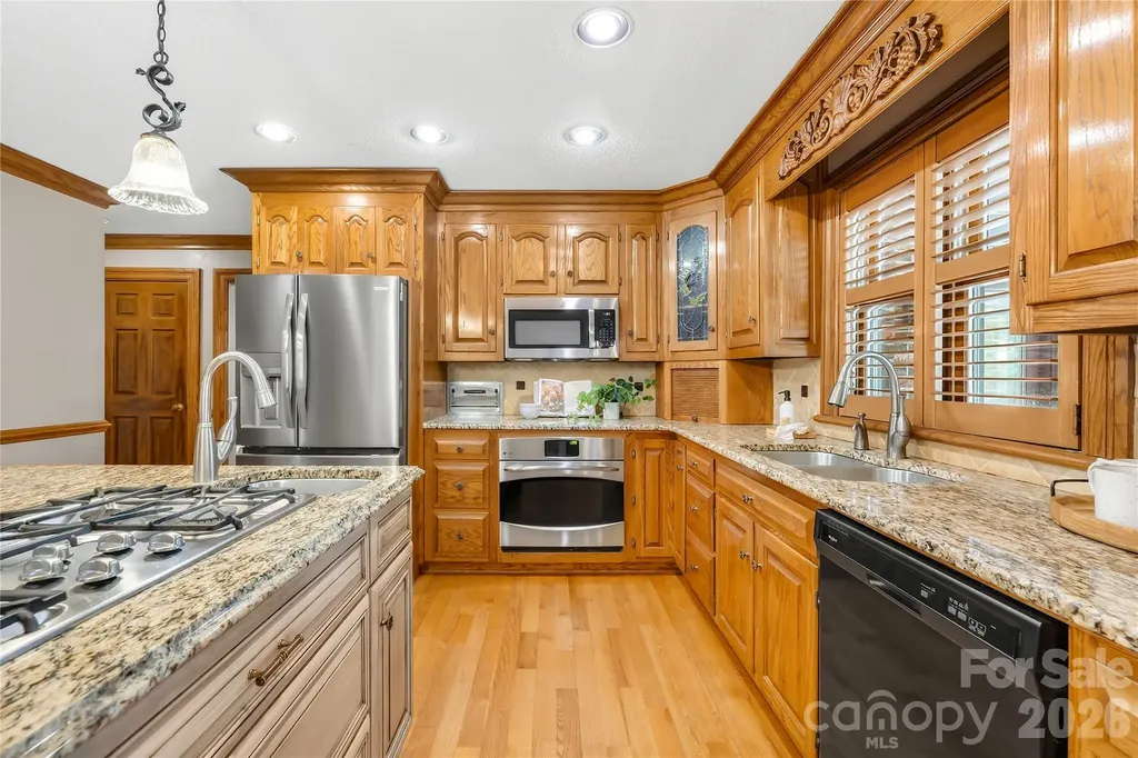 3765 Glenn Oaks Drive Maiden NC 28650