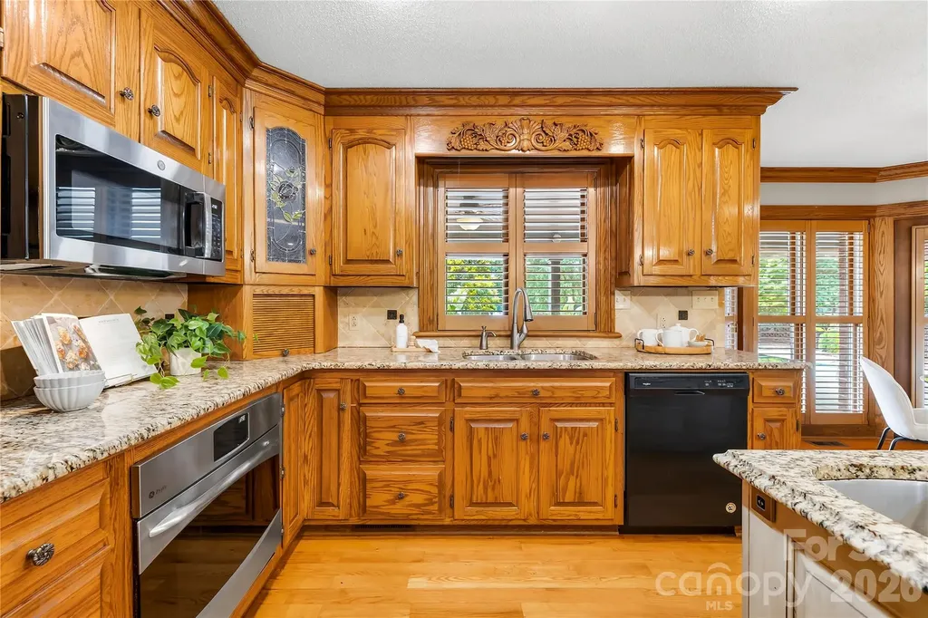 3765 Glenn Oaks Drive Maiden NC 28650