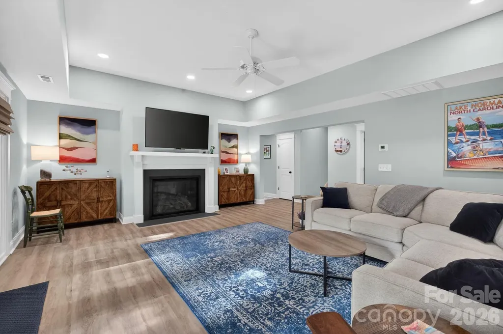 2243 Whiterock Court Sherrills Ford NC 28673