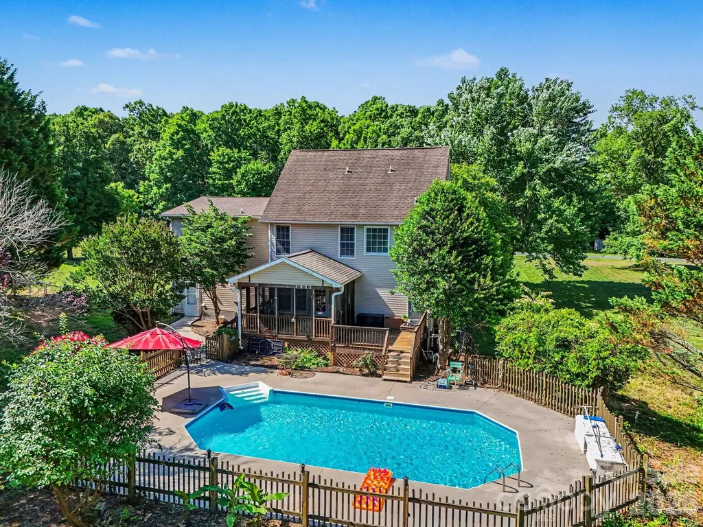 3065 Wayne White Road Climax NC 27233