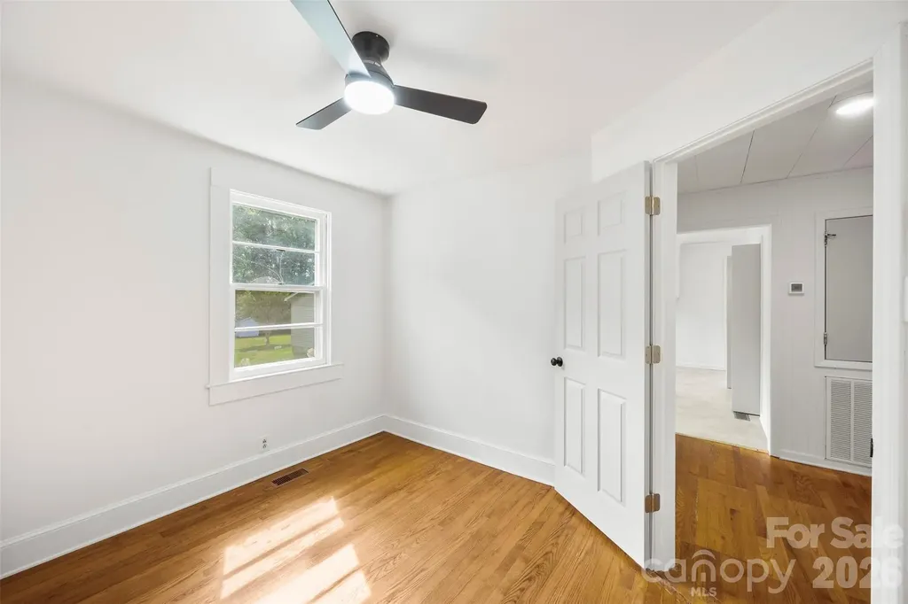 301 Gittens Street Lowell NC 28098