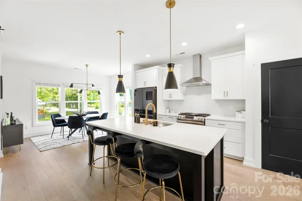 2703 Parkway Avenue Charlotte NC 28208