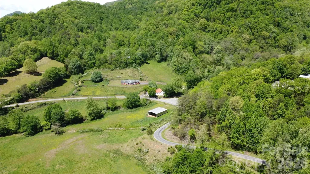 8200 Caney Fork Road Cullowhee NC 28723