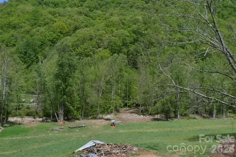 8200 Caney Fork Road Cullowhee NC 28723