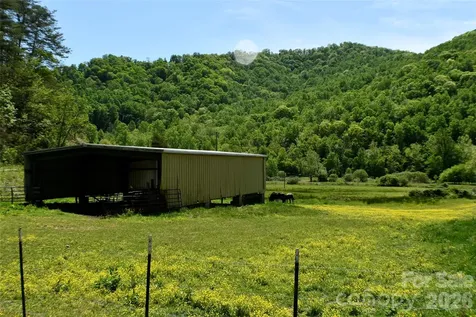 8200 Caney Fork Road Cullowhee NC 28723