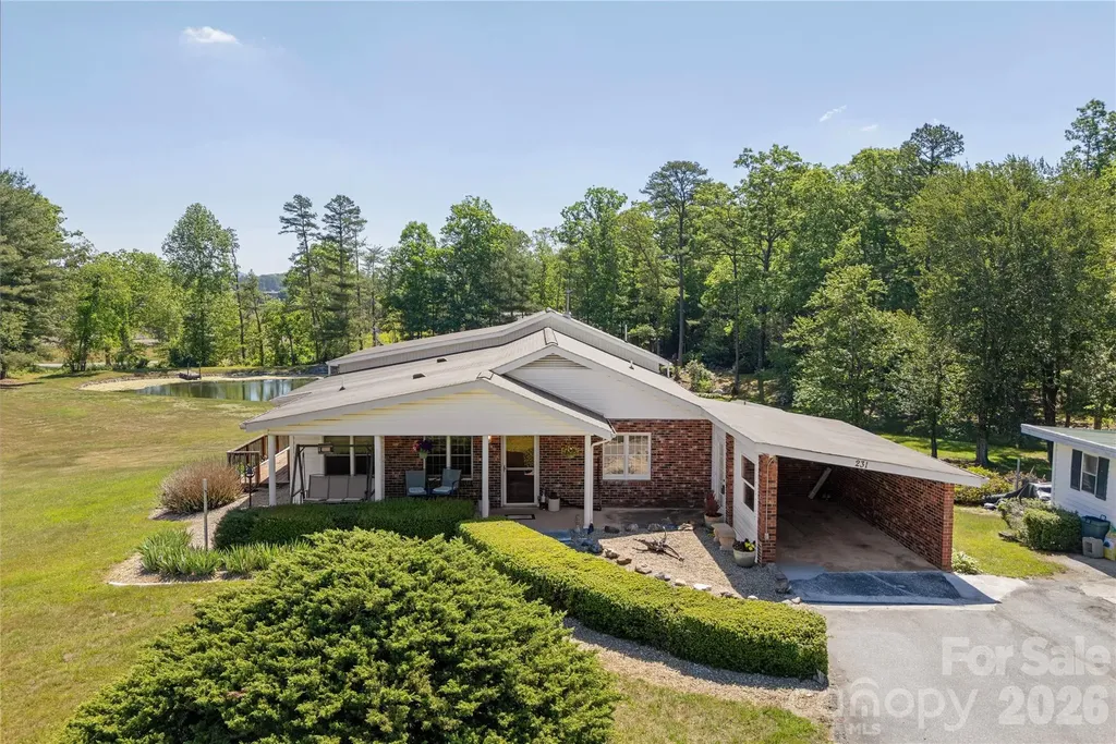 231 Allen Road East Flat Rock NC 28726