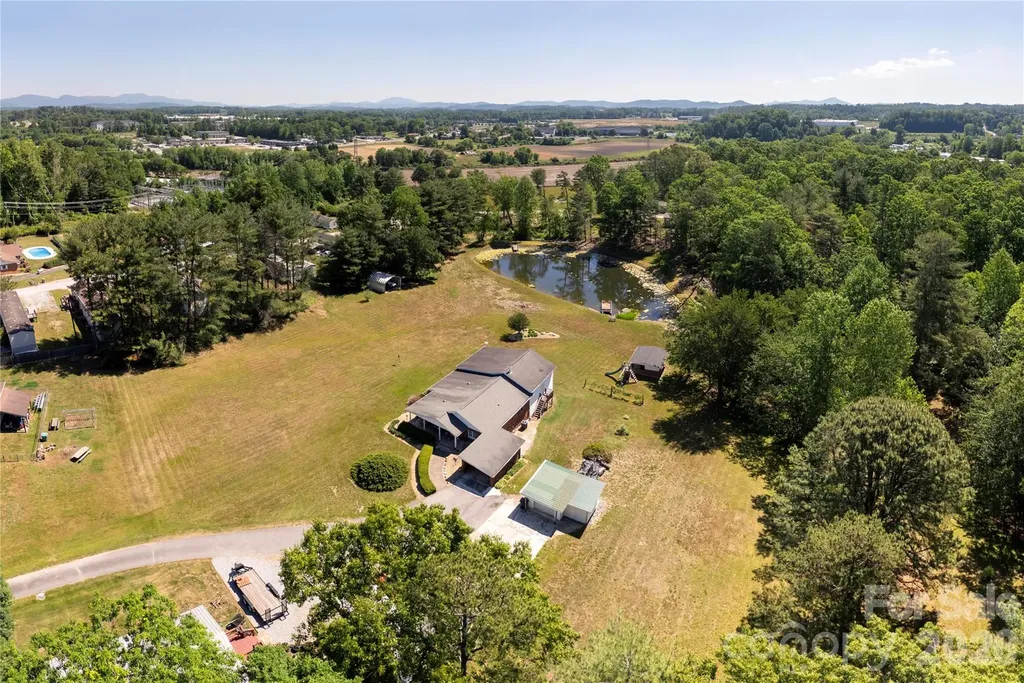 231 Allen Road East Flat Rock NC 28726